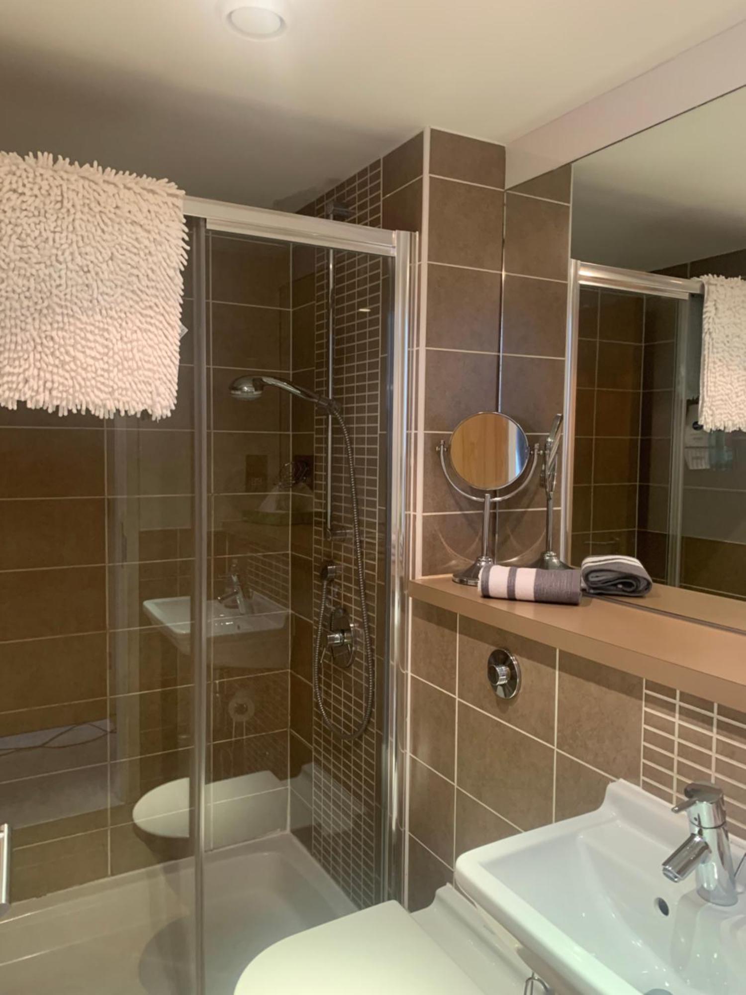 Merchant City Luxury 2 Bedroom Apartment With Secure Parking Available On Request Glasgow Ngoại thất bức ảnh